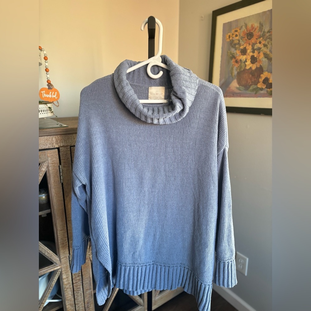 ULTRA FLIRT OVERSIZED BABY BLUE SOFT COZY NECK VERY FLATTERING SWEATER